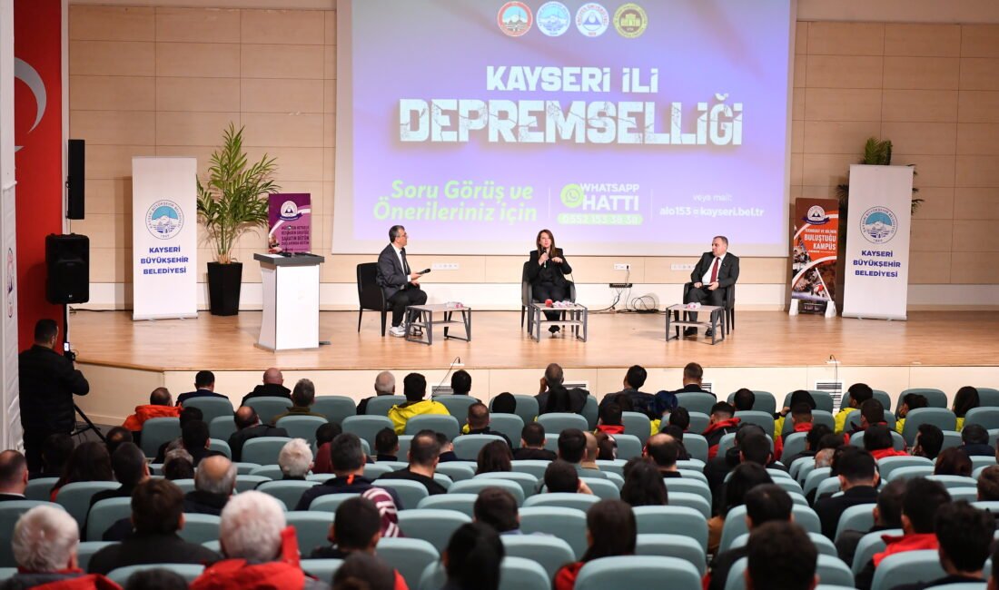 Kayseri’de Deprem Gerçeği Bilimsel Perspektifle Masaya Yatırıldı Kayseri’de düzenlenen “Kayseri İli Depremselliği” programında, kentin deprem riski uzman