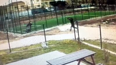 Olgay GÜLER/EDİRNE, (DHA)- EDİRNE'de T.A. (17), aynı yaştaki H.G.'yi, çocuk