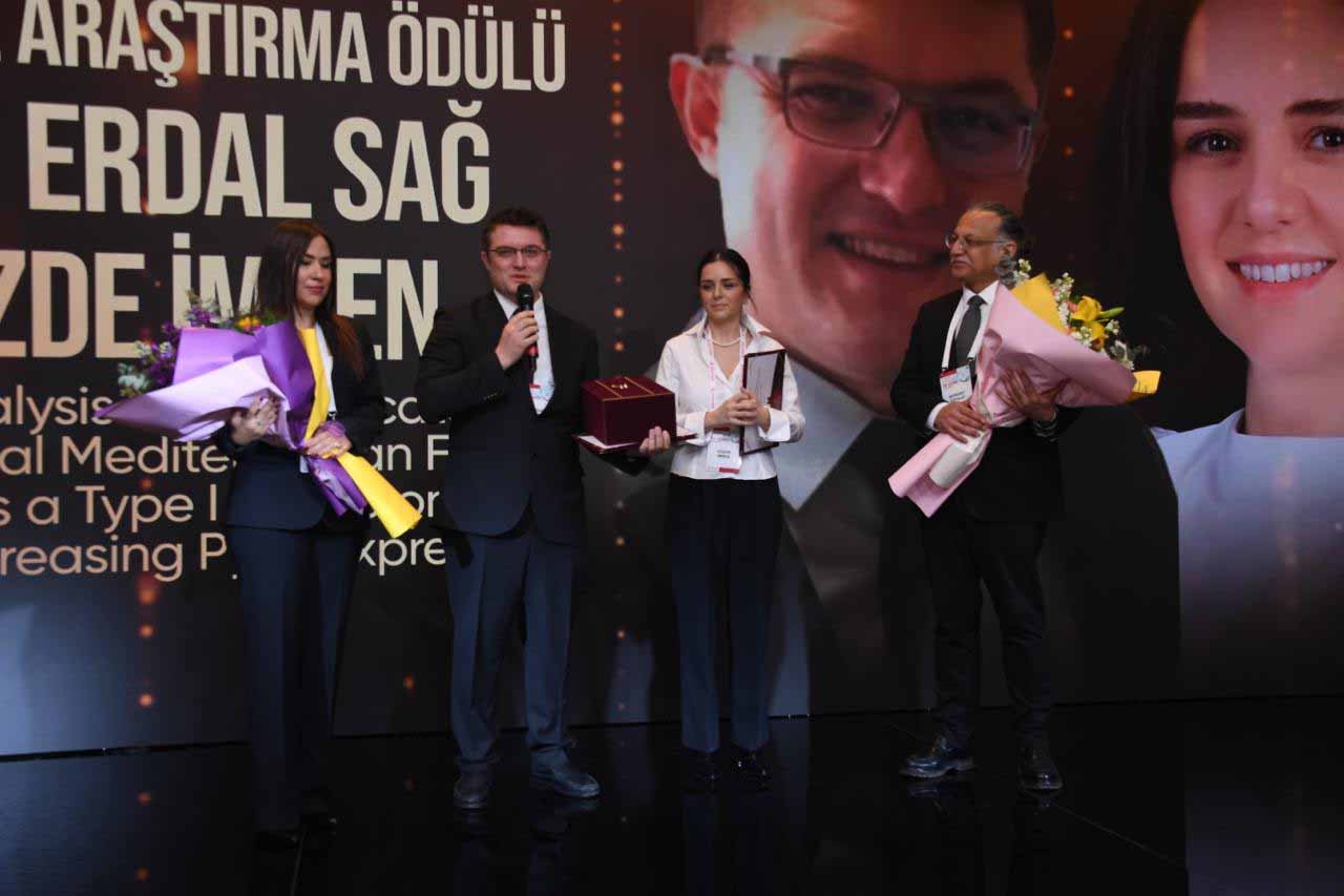 Kübra SONKAYA-Batuhan DURNAAOĞLU/ANKARA,(DHA)- GÜVEN Sağlık Grubu tarafından tıp alanında bilimsel