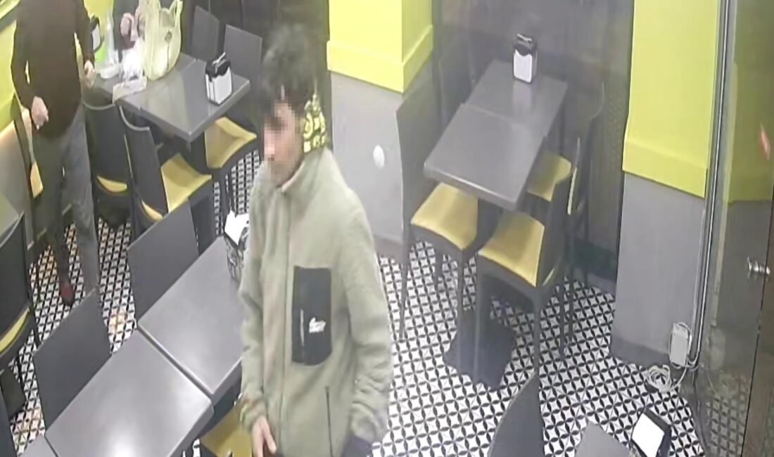 Selda Hatun TAN/İZMİT (Kocaeli), (DHA)- KOCAELİ’nin İzmit ilçesinde 3 kişinin