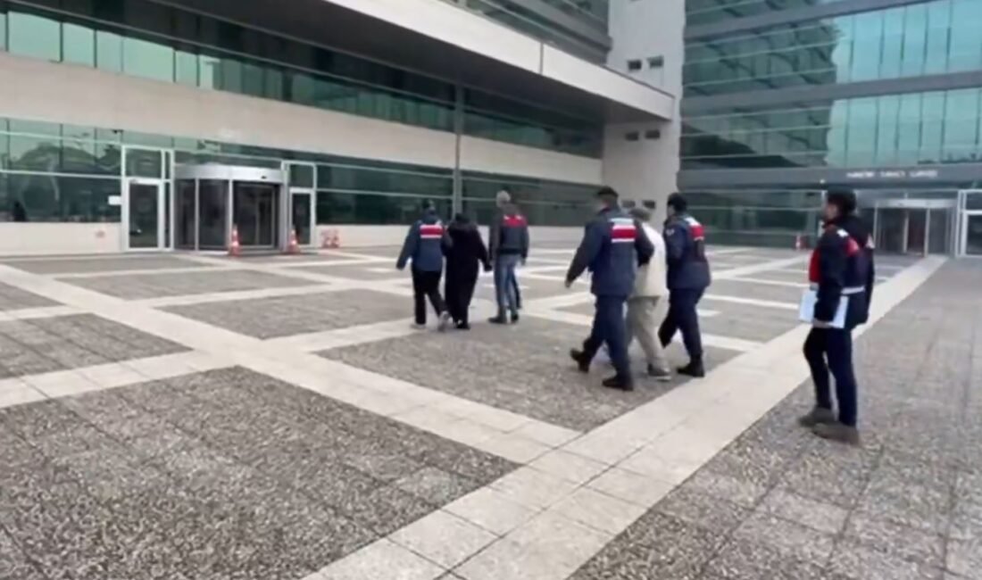 ANKARA, (DHA)- İÇİŞLERİ Bakanlığı, 32 ilde FETÖ’ye yönelik jandarma tarafından