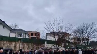 Yavuz YILMAZ/İNEGÖL (Bursa), (DHA)-BURSA'nın İnegöl ilçesine bağlı kırsal Cerrah Mahallesi'nde