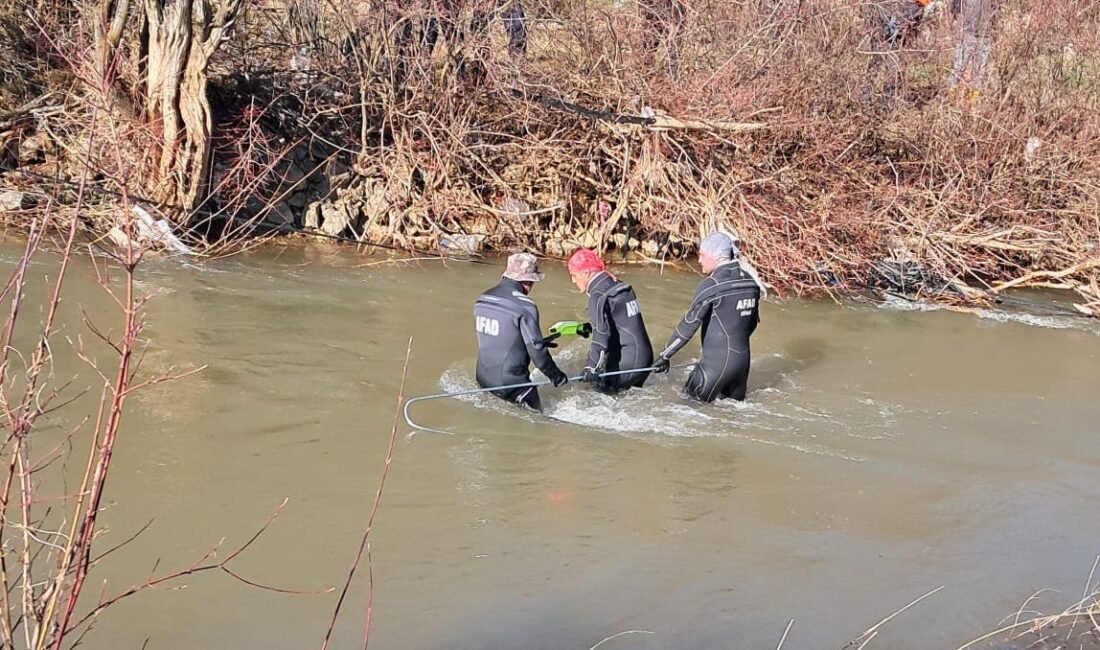 Adıyaman’da kaybolan otizmli Fırat Can’ın cansız bedeni bulundu Mahir ALAN/ADIYAMAN, (DHA)-ADIYAMAN'ın Çelikhan ilçesinde kaybolan otizmli Fırat Can Temel'in