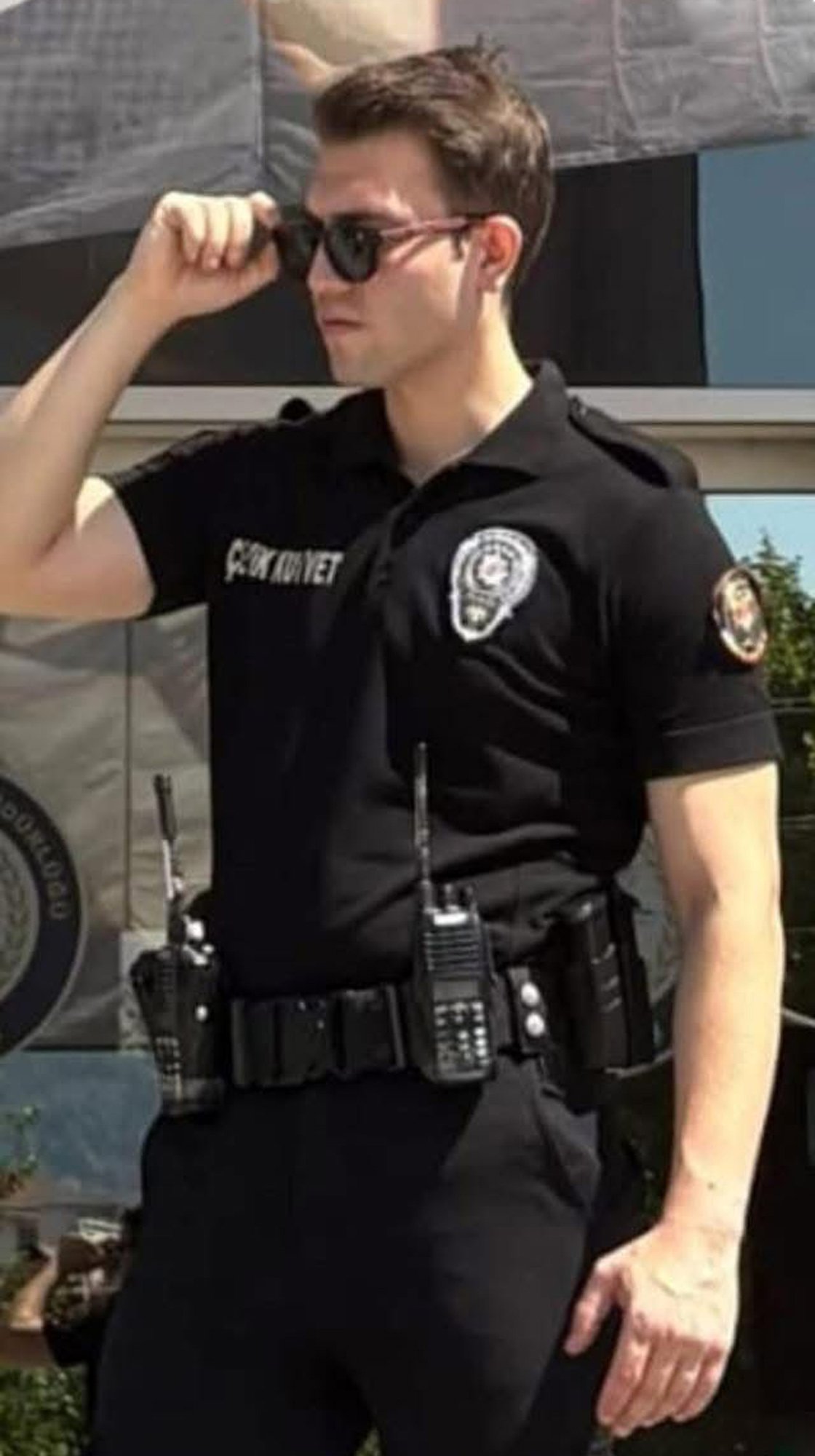 Ali ÇEVİKBAŞ/ISPARTA, (DHA)- ISPARTA'da aile arasında çıkan tartışmada tabancayla vurulan