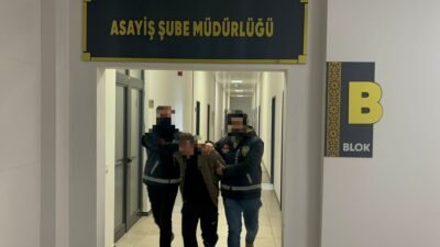 Selda Hatun TAN/ÇAYIROVA(Kocaeli), (DHA) – KOCAELİ’nin Çayırova ilçesinde Y.U., birlikte