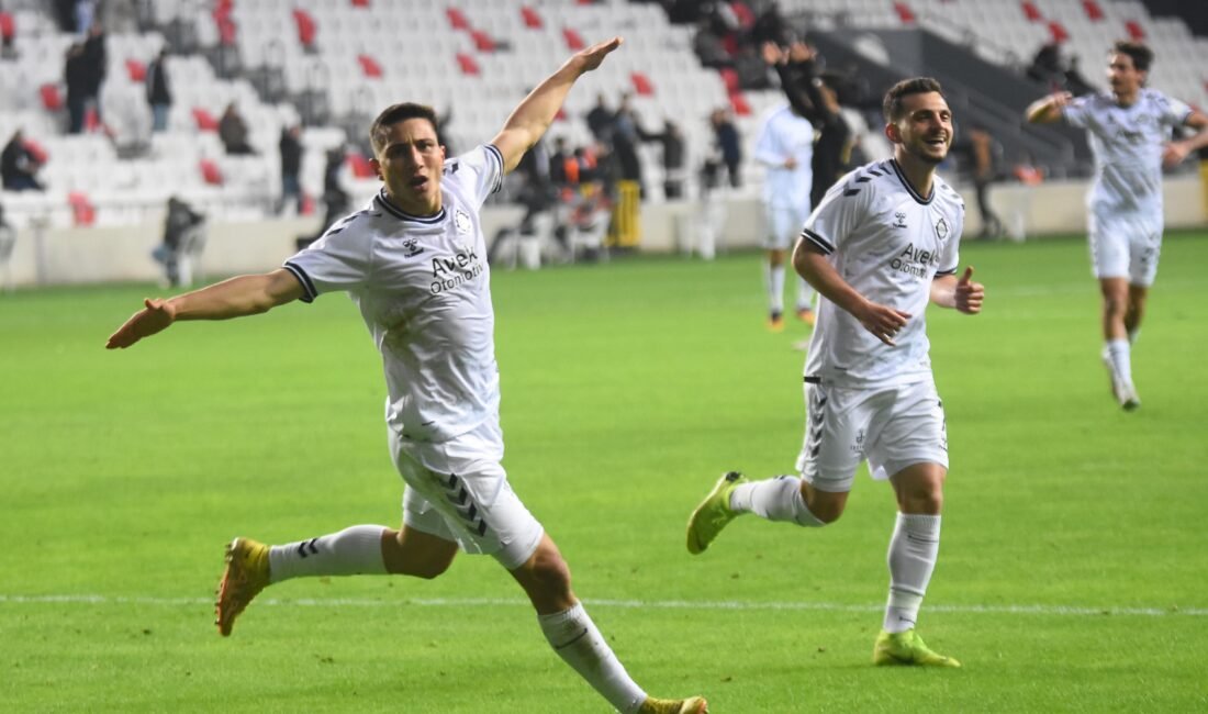 İZMİR, (DHA)- 3'üncü Lig 4'üncü Grup'ta geçen hafta evinde lider