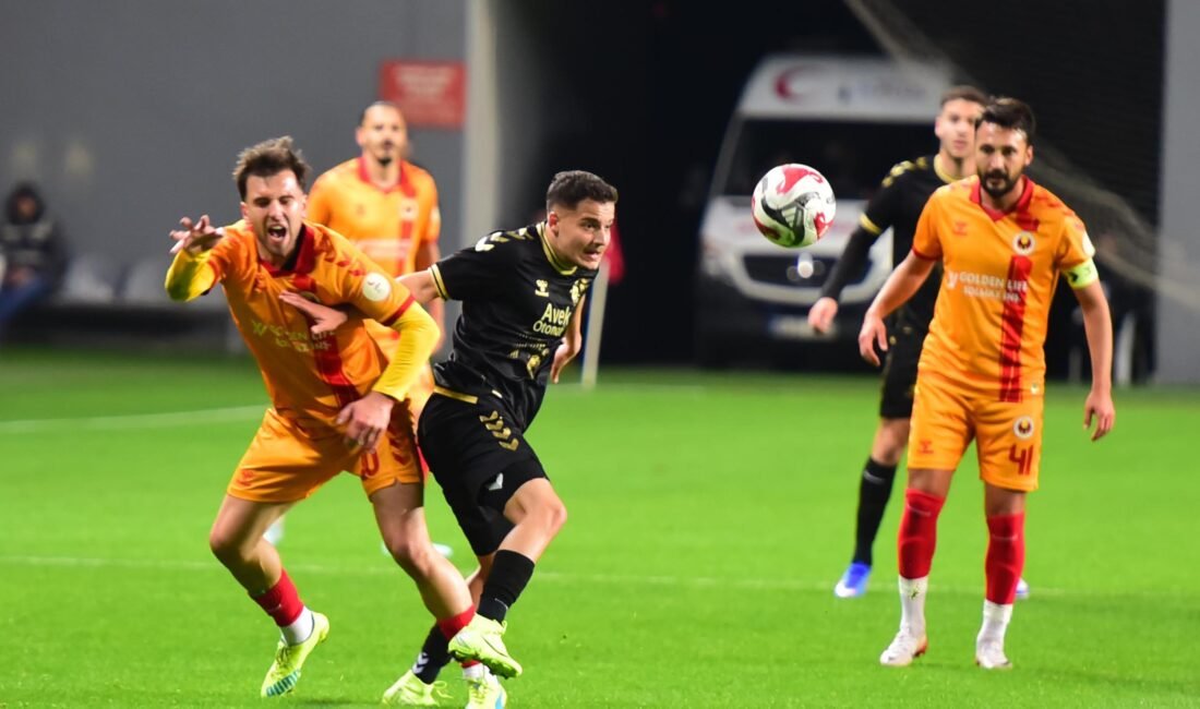 İZMİR, (DHA)- 3'üncü Lig 4'üncü Grup'ta 20 puanla düşme hattının