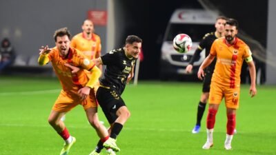 İZMİR, (DHA)- 3'üncü Lig 4'üncü Grup'ta 20 puanla düşme hattının