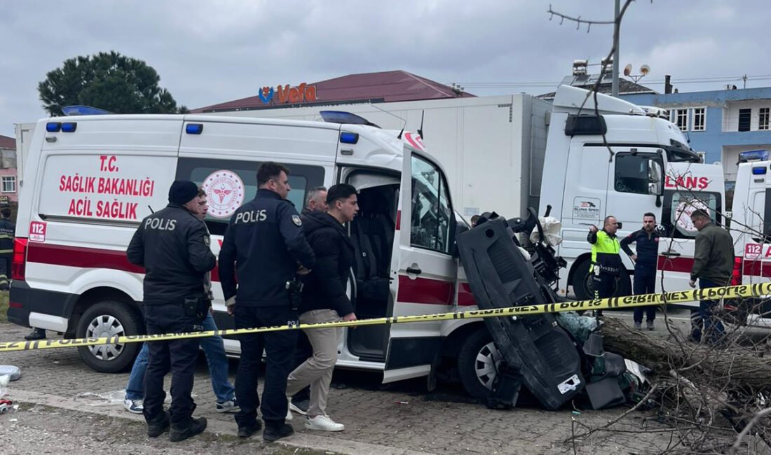 Mehmet Emin COŞKUNDERE/ÇARŞAMBA (Samsun), (DHA)- SAMSUN'un Çarşamba ilçesinde vakaya giden