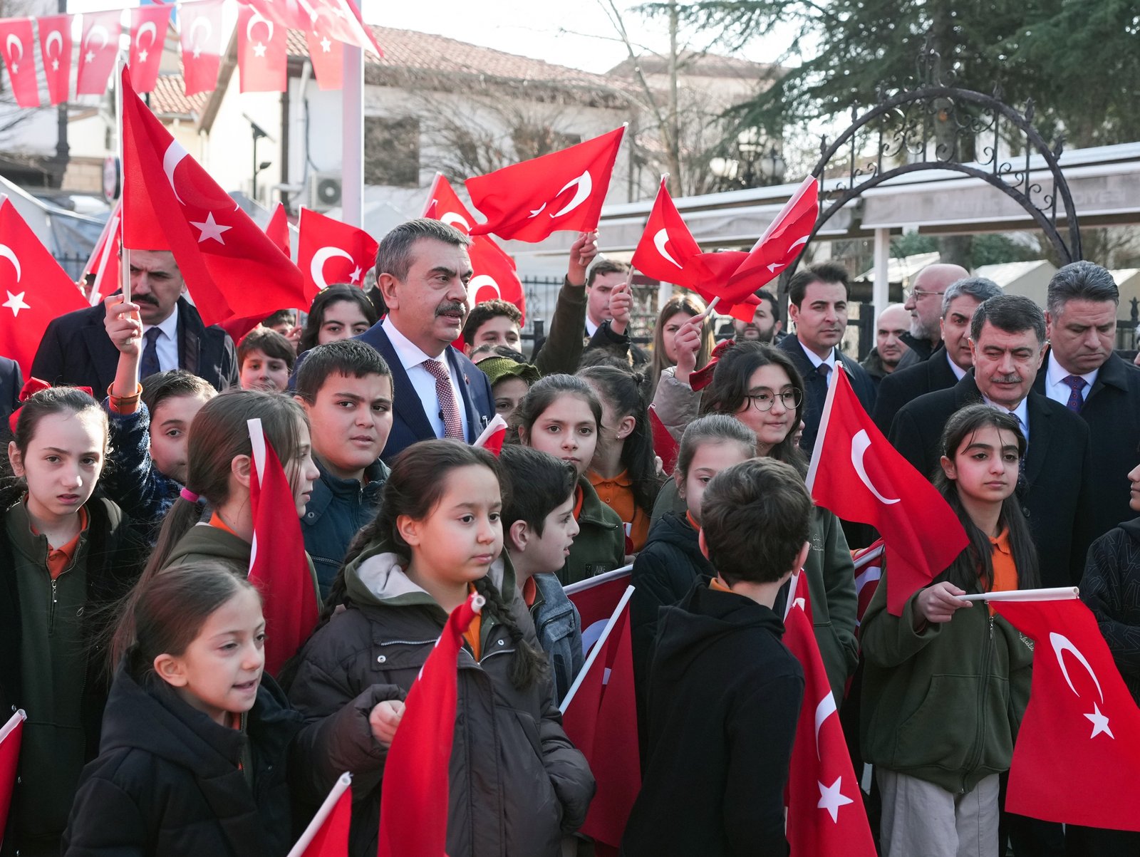 Kübra SONKAYA-Muhammet BAYRAM/ANKARA, (DHA)- MİLLİ Eğitim Bakanı Yusuf Tekin, İstiklal