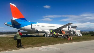 Mehmet ÇINAR/ANTALYA, (DHA)-ANTALYA'da 2 yıl önce inişi sırasında sol motoru