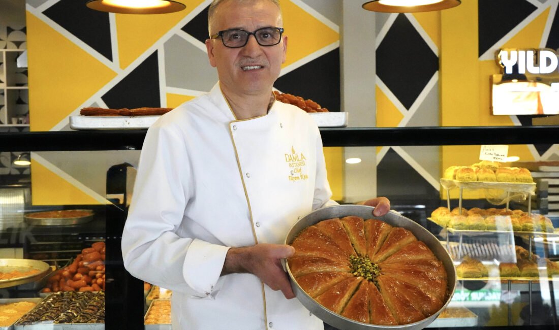 Aysu DURSUN/ANTALYA, (DHA)-ANTALYA Pastacılar Odası Başkanı Ekrem Keskin, Ramazan Bayramı
