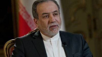 İRAN, (DHA) - İRAN Dışişleri Bakanı Abbas Arakçi, Fransa Cumhurbaşkanı