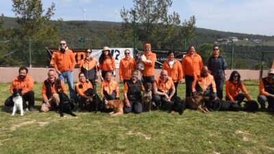 Seza Işık ALPDÜNDAR/İZMİR, (DHA)- ARAMA Kurtarma Köpekleri Derneği (AKKD) Başkanı