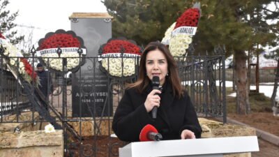 Eraydın AYTEKİN-Yıldırım ŞİMŞEK/ŞARKIŞLA (Sivas), (DHA)- TÜRK halk edebiyatının usta ismi