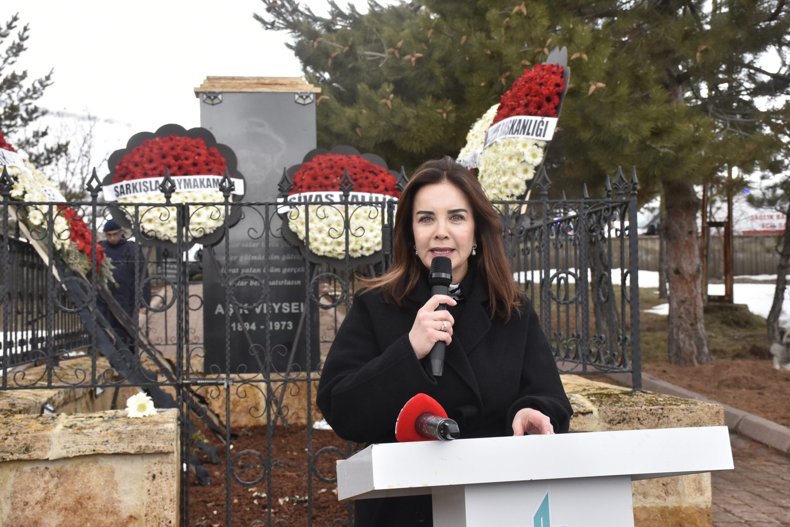 Eraydın AYTEKİN-Yıldırım ŞİMŞEK/ŞARKIŞLA (Sivas), (DHA)- TÜRK halk edebiyatının usta ismi