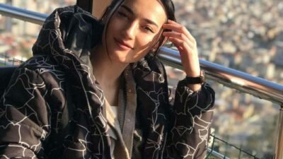 Tolga TAHÇI/ İZMİR, (DHA)- İZMİR'de, Aslıhan Sinem Çiçek'in (18) evden