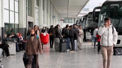 Ayşenur DEMİRTAŞ GÜL-Celal ATALAY/ANKARA, (DHA)-ANKARA'da Ramazan Bayramı tatilini memleketlerinde ya