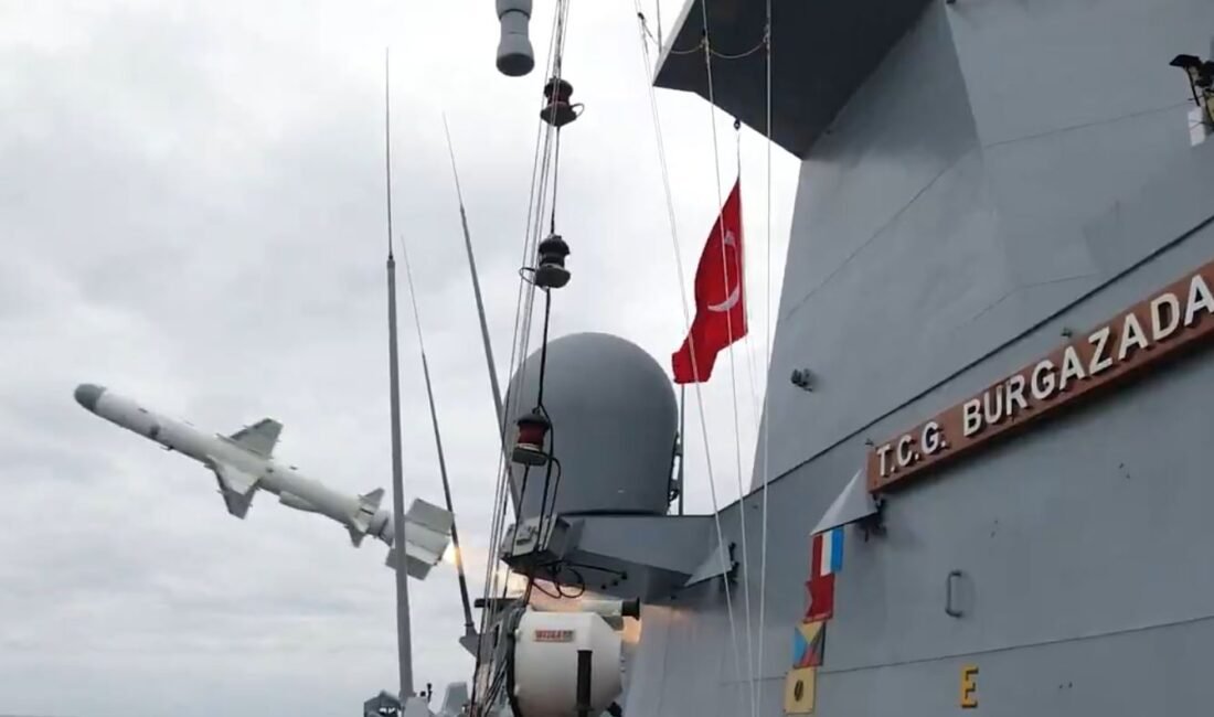 ANKARA, (DHA)- ROKETSAN tarafından geliştirilen ATMACA gemisavar füzesi, TCG Burgazada