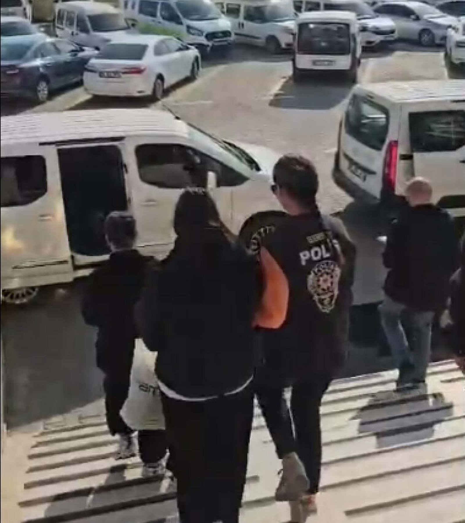 Melek FIRAT/ AYDIN, (DHA)- AYDIN merkezli olarak 'ücret iadesi' vaadiyle