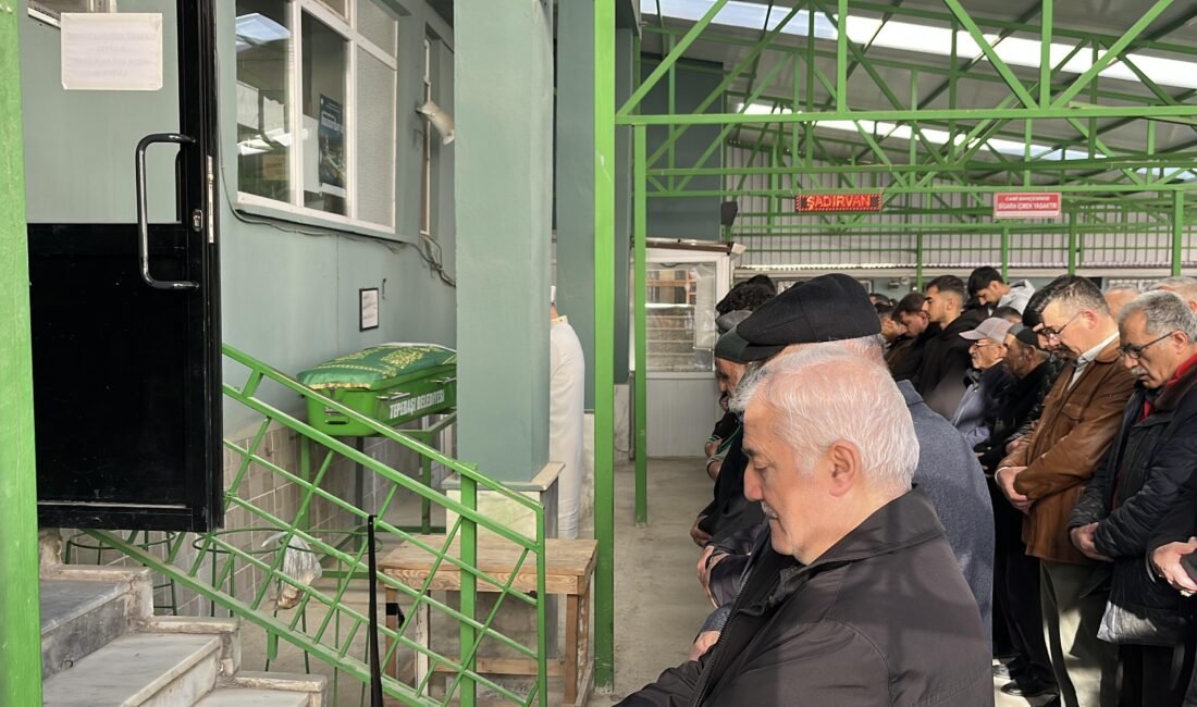 Batuhan KILIÇ/ESKİŞEHİR, (DHA)- ESKİŞEHİR’de babası Abdulrazak Üzüm tarafından öldürülüp kırsal