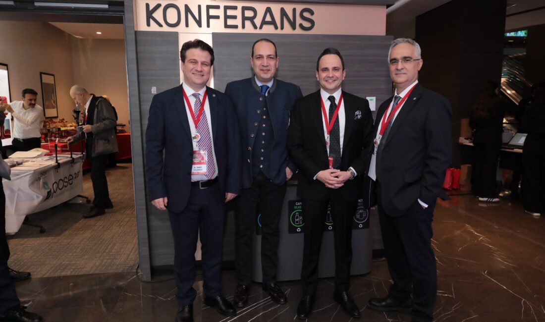 İSTANBUL, (DHA)- BAĞIRSAK Akademisi’nde konuşan Prof. Dr. A. Emre Yıldırım,