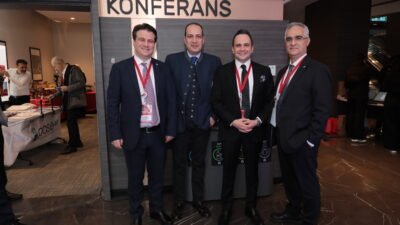 İSTANBUL, (DHA)- BAĞIRSAK Akademisi’nde konuşan Prof. Dr. A. Emre Yıldırım,