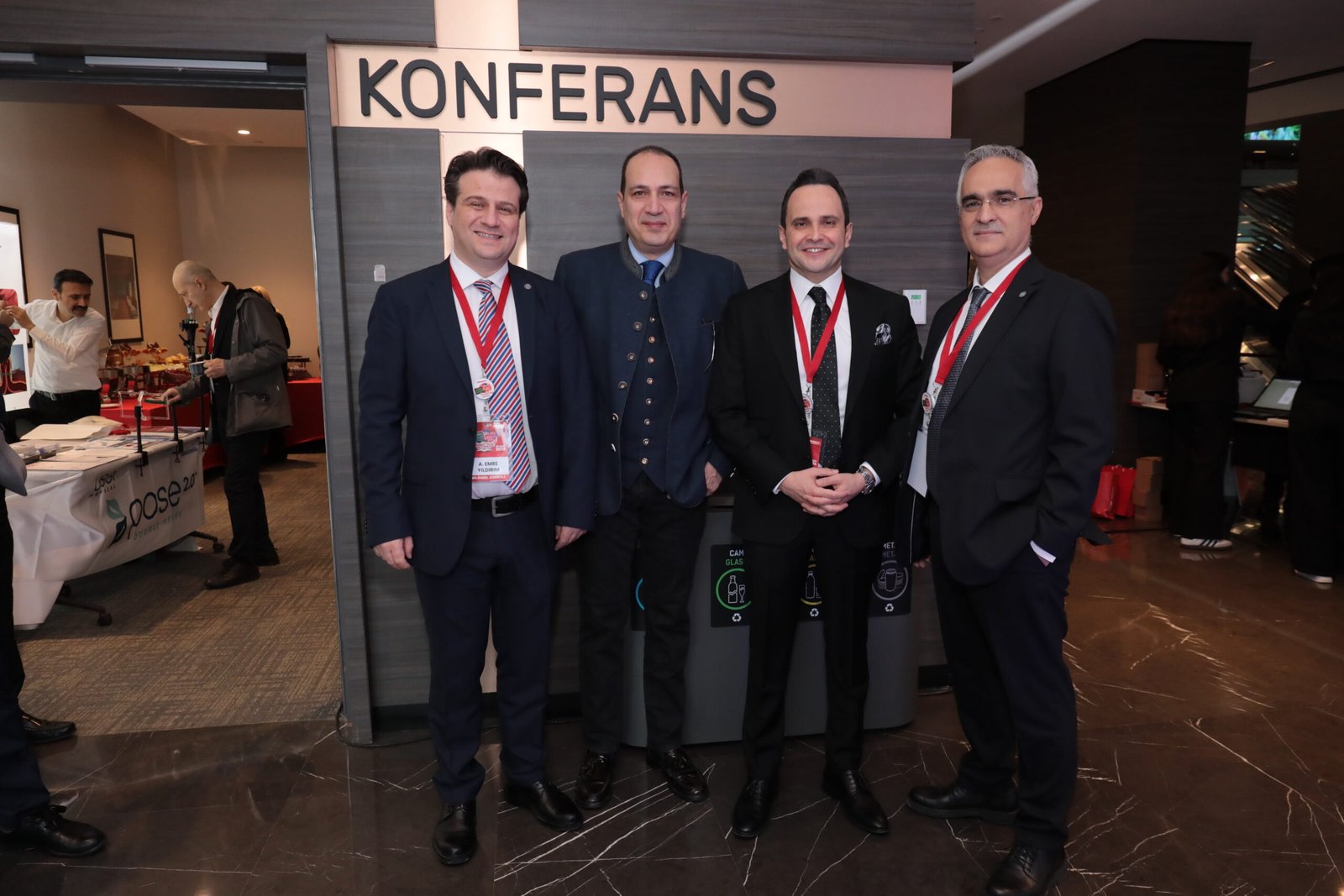 İSTANBUL, (DHA)- BAĞIRSAK Akademisi’nde konuşan Prof. Dr. A. Emre Yıldırım,