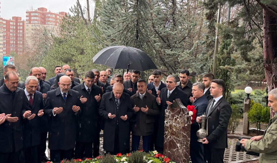Bahçeli: Partilerimizin, Türkiye’nin meselelerinde görüş birliğinde olmasını temenni ediyorum Ayşenur DEMİRTAŞ GÜL-Muhammet BAYRAM/ANKARA, (DHA)- MHP Genel Başkanı Devlet Bahçeli,