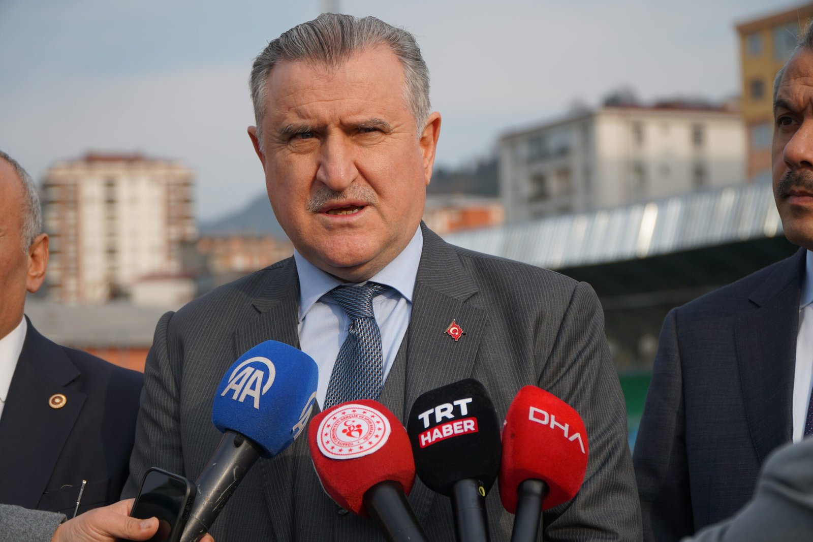 Mehmet Can PEÇE- Cevahir TOPALOĞLU/RİZE,(DHA)- GENÇLİK ve Spor Bakanı Osman