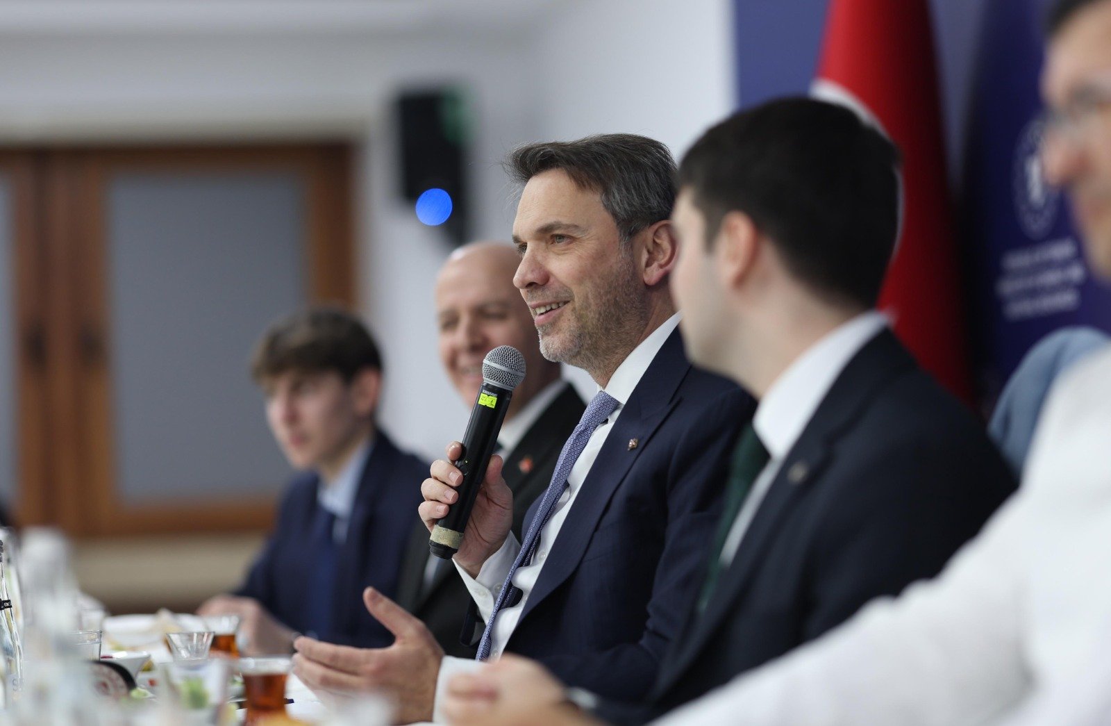 ANKARA, (DHA)- ENERJİ ve Tabii Kaynaklar Bakanı Alparslan Bayraktar, "Son