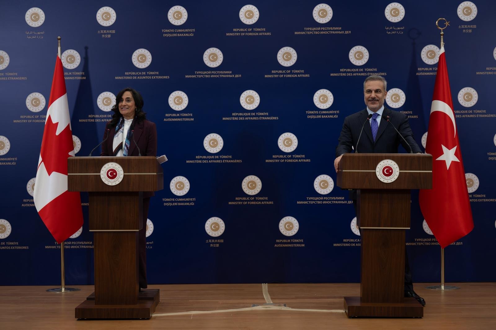 ANKARA, (DHA)- DIŞİŞLERİ Bakanı Hakan Fidan, “Savaşın durdurulması için atılabilecek