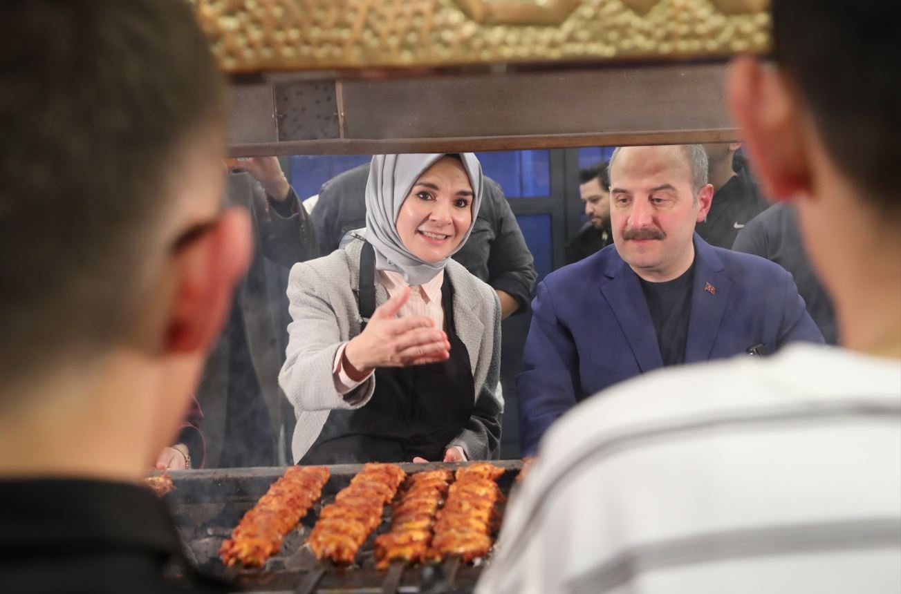 Ruken KADIOĞLU/ANKARA, (DHA)- AİLE ve Sosyal Hizmetler Bakanı Mahinur Özdemir