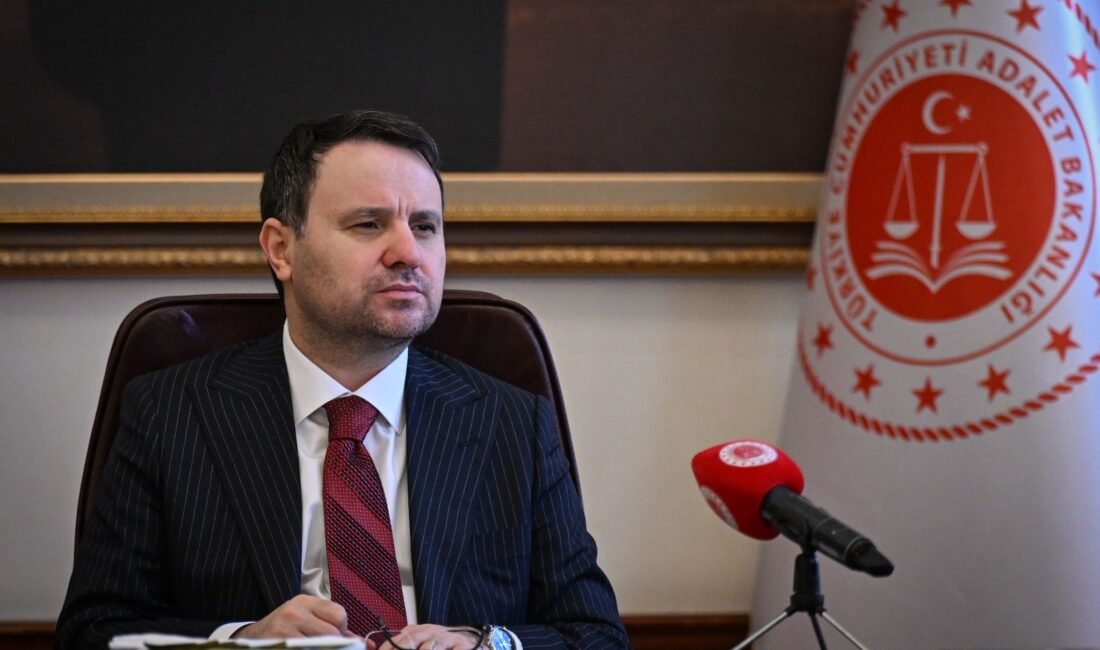 ANKARA, (DHA)- ADALET Bakanı Akın Gürlek, "Ticaret mahkemelerinde ihtisaslaşma getirdik.