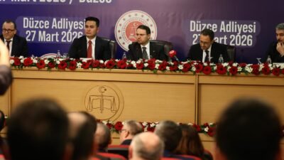 'ADLİYE ZİYARETLERİNİ DE ÖNEMSİYORUM' Düzce Adalet Sarayı'nı ziyaret eden Adalet