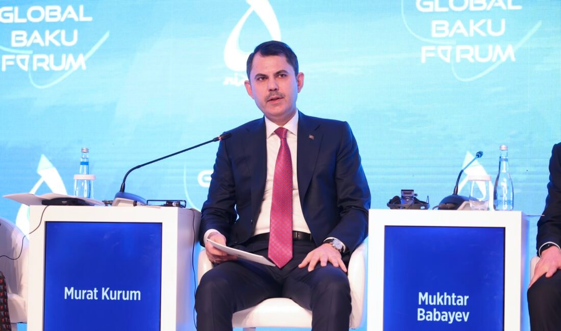 AZERBAYCAN, (DHA) - ETRAF, Şehircilik ve İklim Değişikliği Bakanı Murat