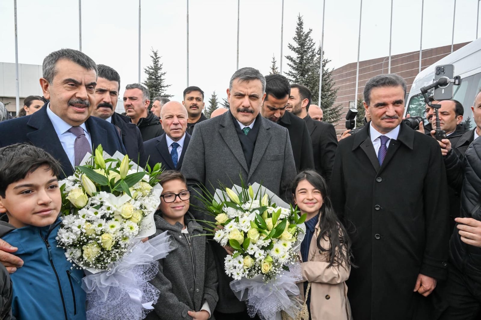 Salih TEKİN/ ERZURUM, (DHA)- MİLLİ Eğitim Bakanı Yusuf Tekin, CHP'yi