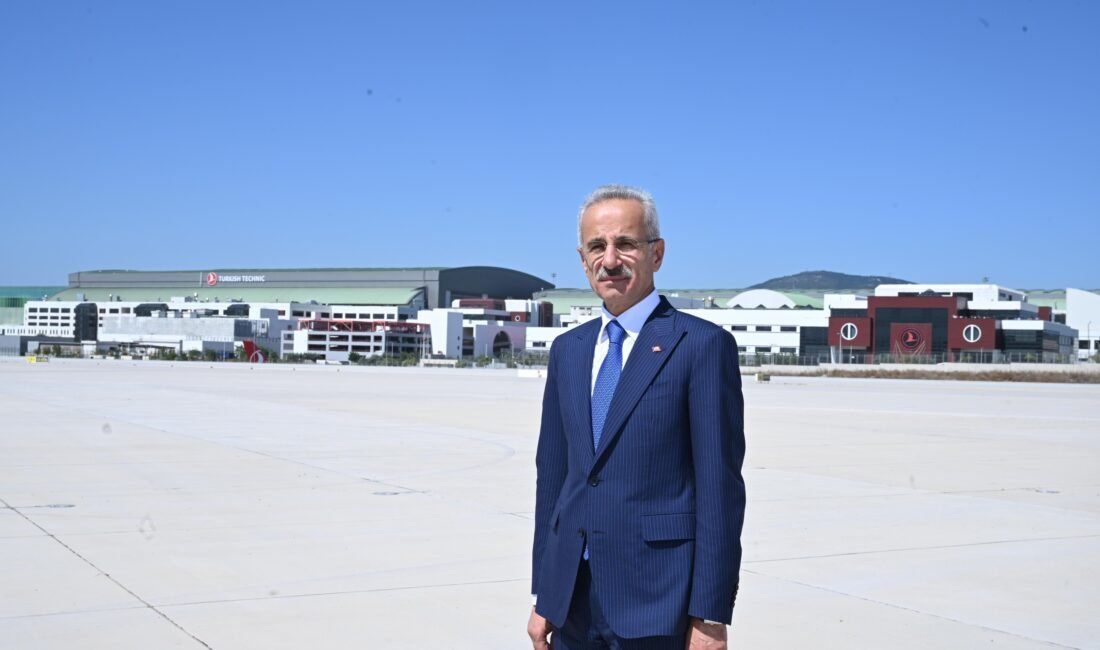 Bakan Uraloğlu: İHA pilotu başvuruları yüzde 236 arttı ANKARA, (DHA)- ULAŞTIRMA ve Altyapı Bakanı Abdulkadir Uraloğlu, 2026 yılının