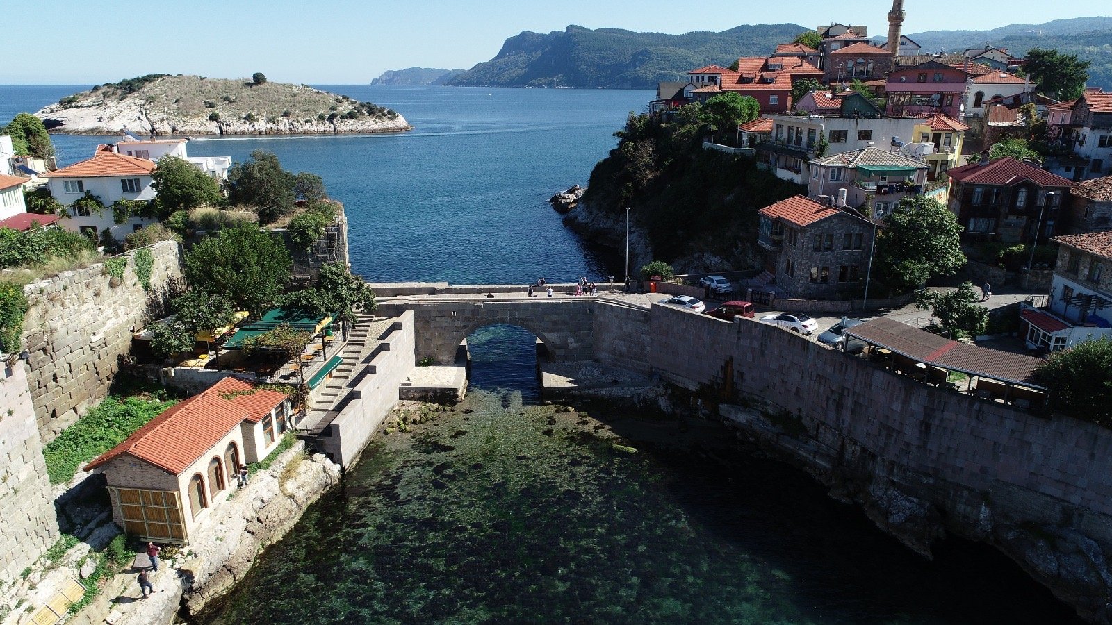 Ayhan ACAR/AMASRA (Bartın), (DHA)- BARTIN'ın 6 bin 600 nüfuslu tarihi