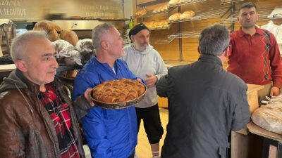 Tuna İŞLEYEN/TAVŞANLI, (Kütahya), (DHA)- KÜTAHYA’nın Tavşanlı ilçesinde yaşayanlar, Ramazan Bayramı