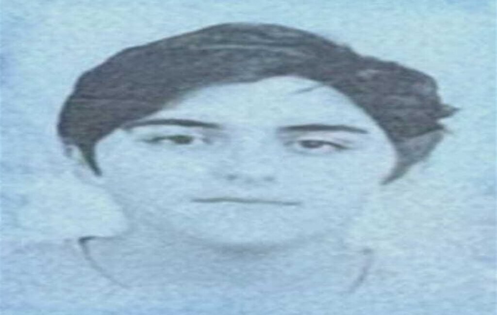 Yavuz YILMAZ/İNEGÖL(Bursa), (DHA)-BURSA'nın İnegöl ilçesinde yağış nedeniyle kayganlaşan yolda sürücüsünün