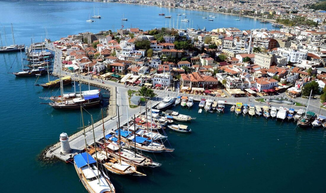 Bodrum’da turizmciler bayram hazırlıklarına başladı, rezervasyonlar yüzde 50’yi aştı Fırat AKAY/BODRUM (Muğla), (DHA) -MUĞLA'nın turizm cenneti ilçesi Bodrum'da, Ramazan