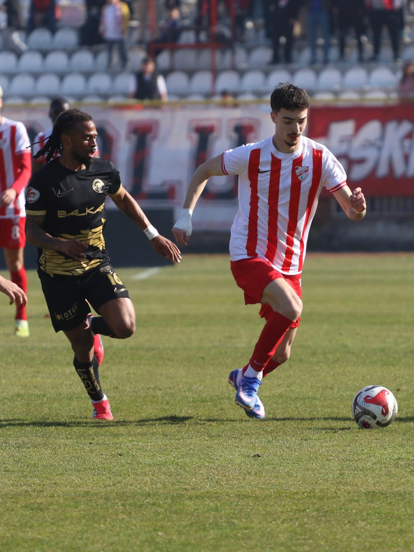 Oğuzhan EKE / BOLU, (DHA) STAT: Atatürk HAKEMLER: Yusuf Adnan