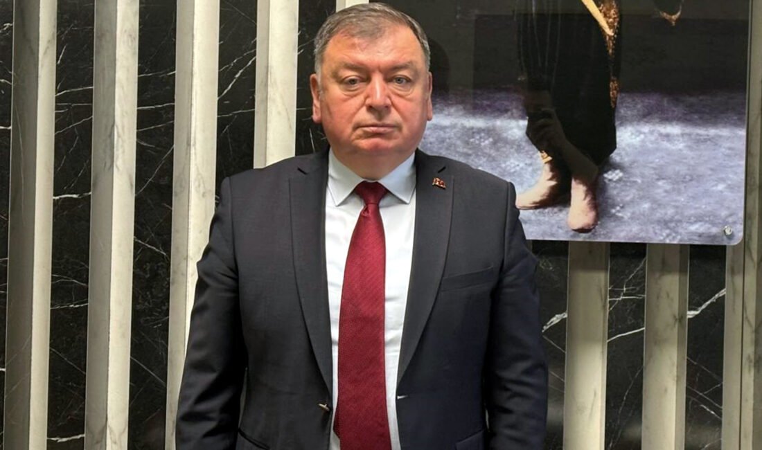 Bulgaristan’daki erken seçim öncesi çifte vatandaşlara ‘sandığa sahip çıkın’ çağrısı Mehmet YİRUN-Mehmetcan ARSLAN/TEKİRDAĞ, (DHA)- TRAKYA Balkan STK Platformu Başkanı Güner