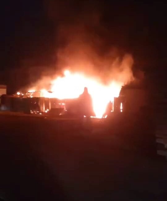 Yavuz YILMAZ/İNEGÖL, (Bursa), (DHA)- BURSA'nın İnegöl ilçesindeki hayvan çiftliğinde çıkan