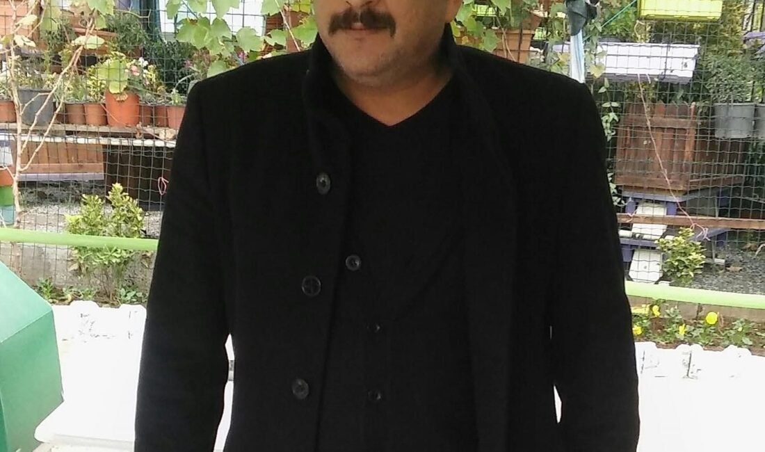 Yavuz YILMAZ/İNEGÖL,(Bursa),(DHA)-BURSA’nın İnegöl ilçesinde otomobilin çarptığı yaya Tanju Karabudak (52),