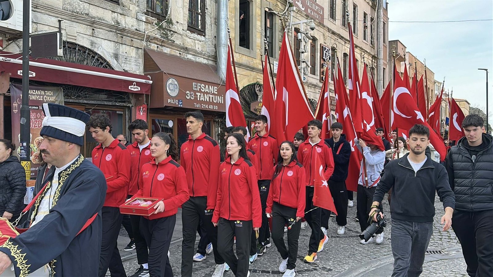 Nazif Cemhan ŞEN/ÇANAKKALE, (DHA)- ÇANAKKALE Deniz Zaferi'nin 111’inci yıl dönümü