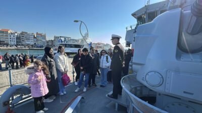 Nazif Cemhan ŞEN/ÇANAKKALE, (DHA)- ÇANAKKALE’de, 18 Mart Çanakkale Deniz Zaferi'nin