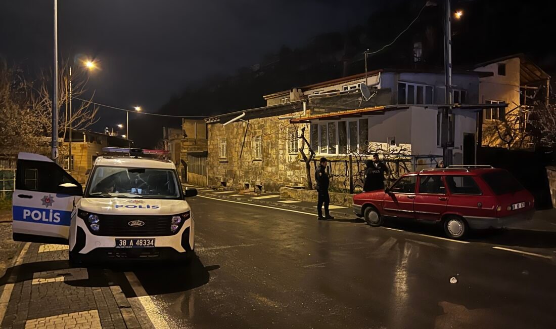 Furkan KAVUKLU/KAYSERİ, (DHA)- KAYSERİ’nin Talas ilçesinde cezaevinden izinli çıkıp, yaklaşık