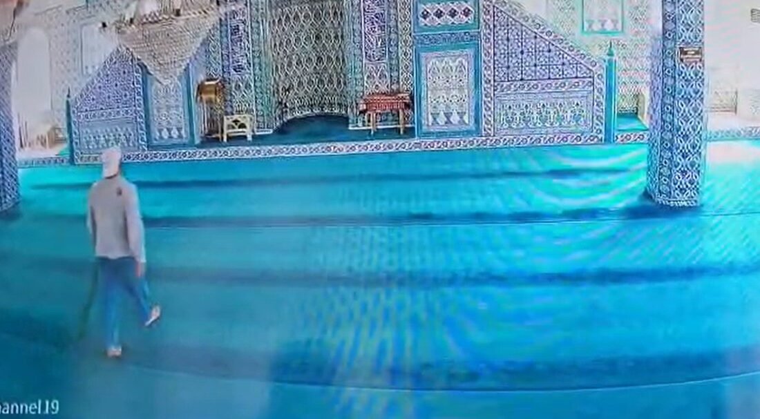 Özgül ATABEY/MUDANYA (Bursa), (DHA)-BURSA'nın Mudanya ilçesinde akli dengesinin yerinde olmadığı